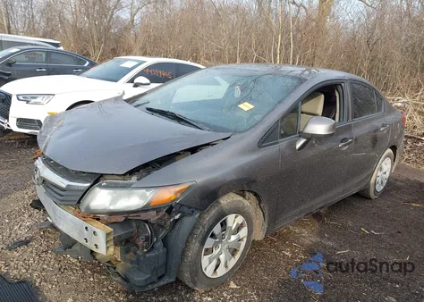 2012 Honda Civic Lx z USA, uszkodzony, nr VIN 19XFB2F56CE332264